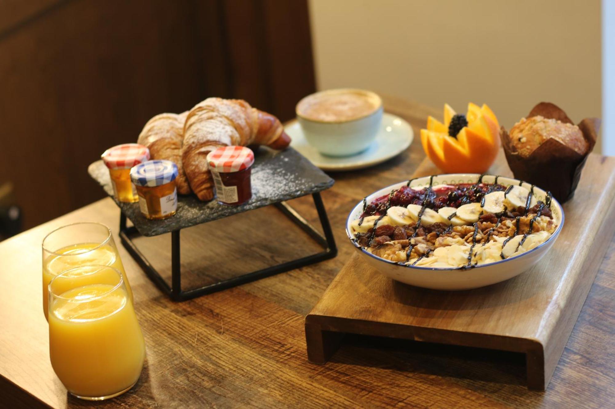 Hotel Indigo York By Ihg Ngoại thất bức ảnh